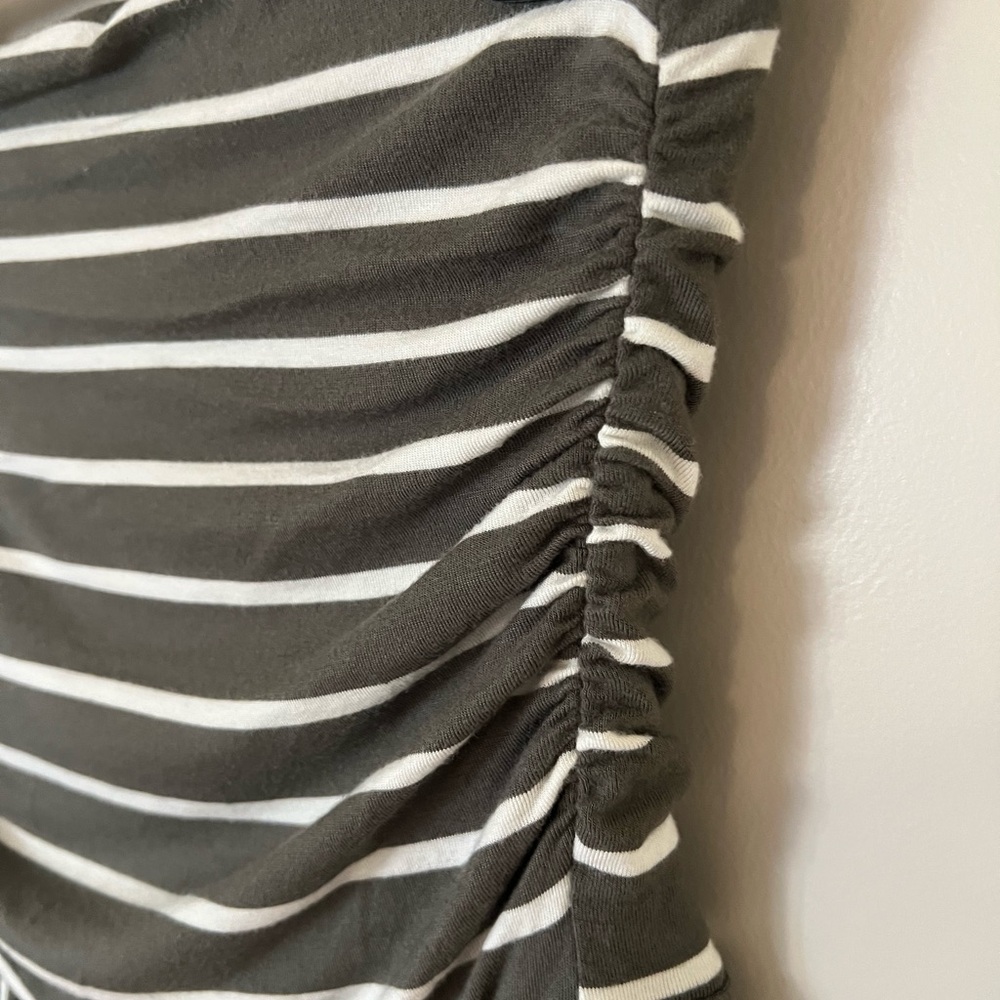 Heart & Hips Gray White Striped Strapless Romper Dress Shorts Boho Summer Size S - Picture 2 of 5